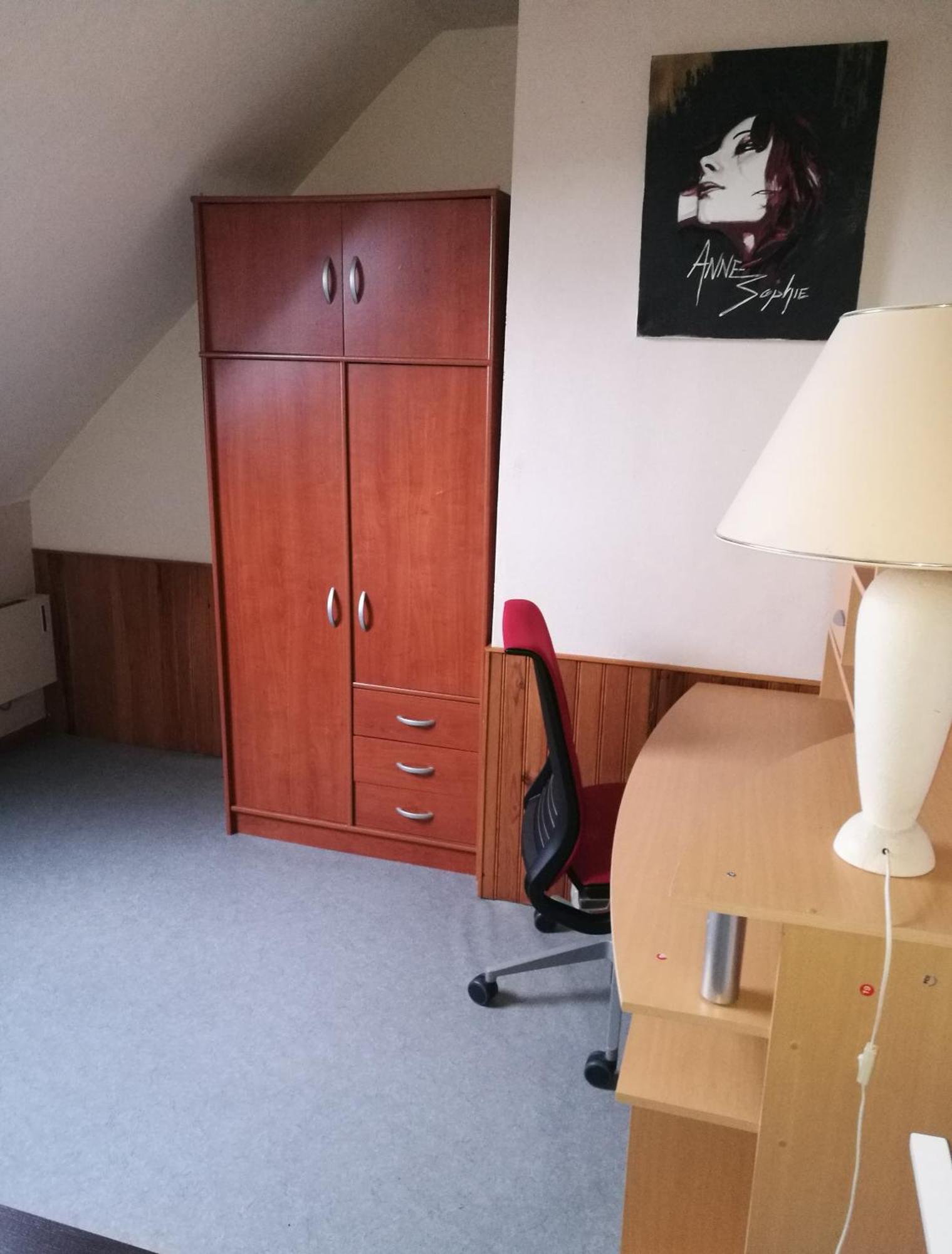 Veigne Room Homestay
